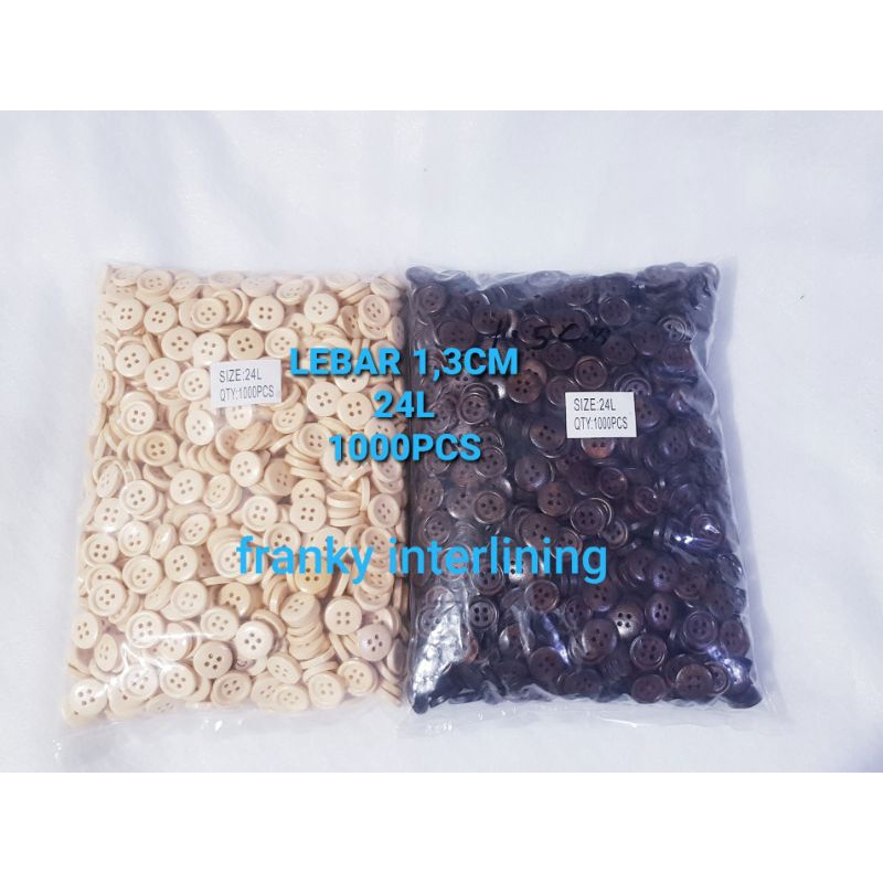 KANCING KAYU LEBAR 1,5CM ( 24L ) BUNGKUS BESAR ISI 1000PCS