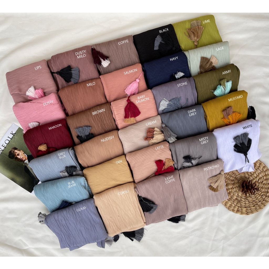Jilbab Segiempat Voal Plisket Laser Cut Tasel Jambul / Square Plisket Bandul
