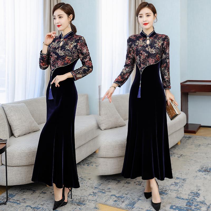 Original young cheongsam dress autumn and winter new velvet blue Embroidery Wedding mother fashion t