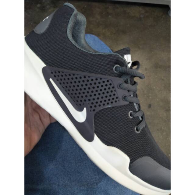 Sepatu Nike Super Laku dan Murah Import