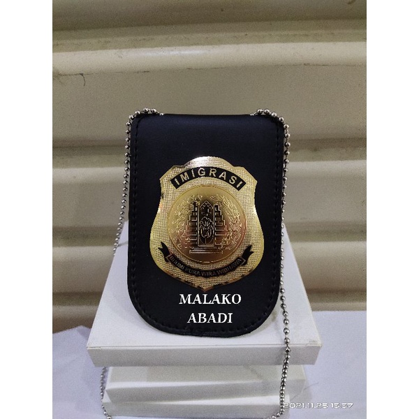 Kalung dompet KTA imigrasi