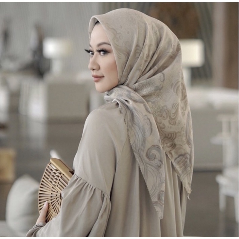 PRELOVED BUTTONSCARVES WAVE SAND