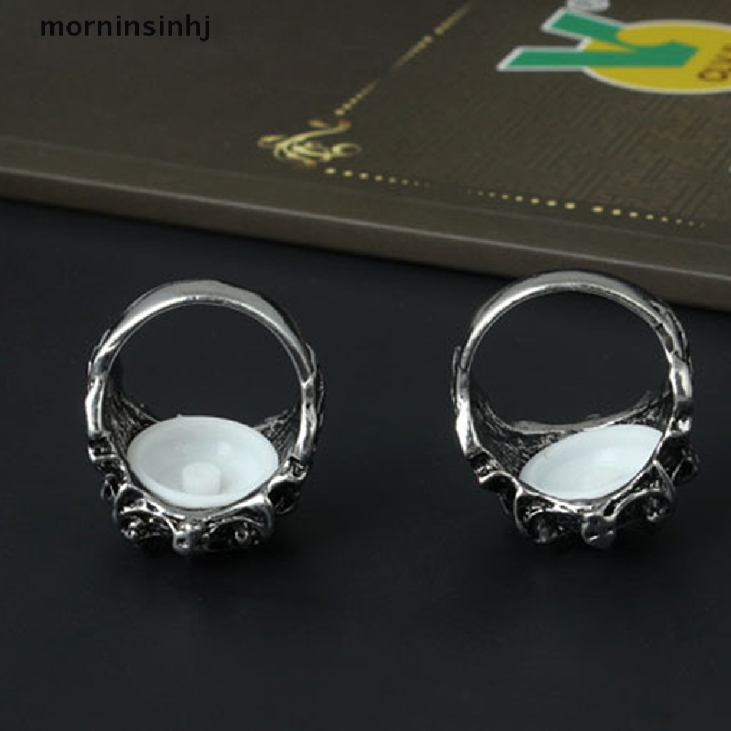 Cincin Desain Mata Setan Bahan Stainless Steel Gaya Punk Untuk Pria