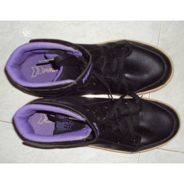 PRELOVED Sepatu Precise