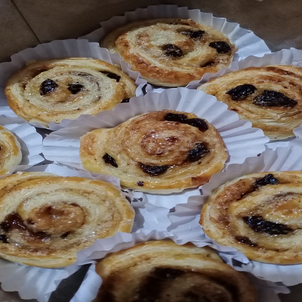 

KUE RAISIN ROLL LEZAT RESEP EYANG