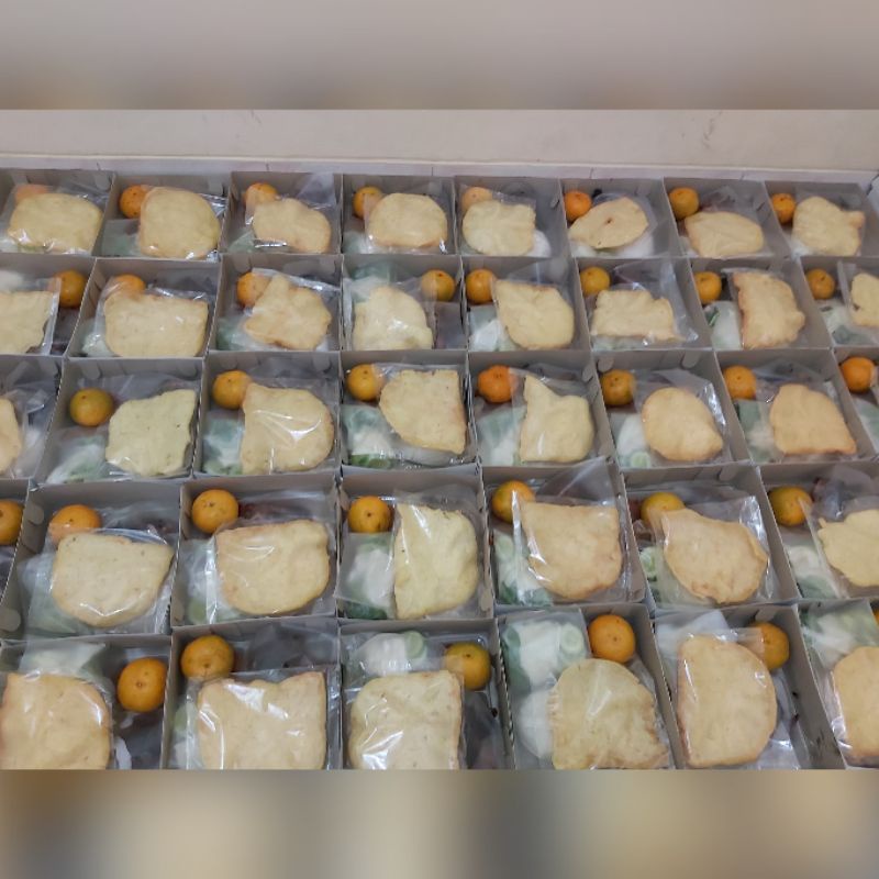 

Paket Nasi Box Ayam Bakar Sambal Syaiton