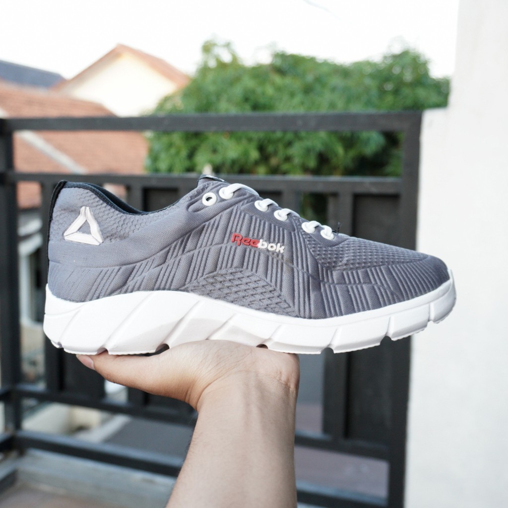 SEPATU PRIA CASUAL REEBOX RUNNING ABU TERBARU TERMURAH