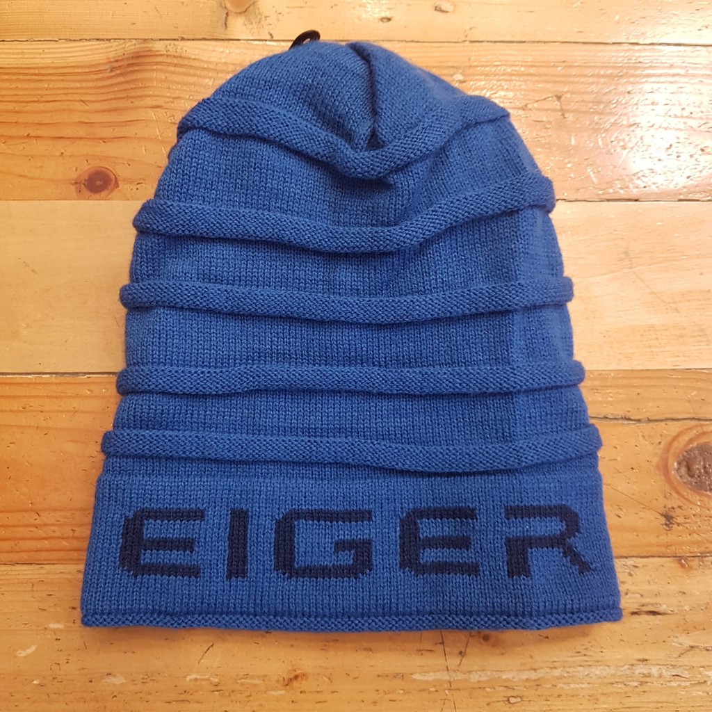 

Acrylic Zakat 1.0 Kupluk - Blue