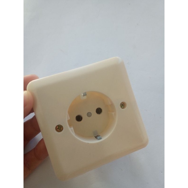 colokan listrik tempel / colokan lampu/ colokan tembok/ colokan dexta