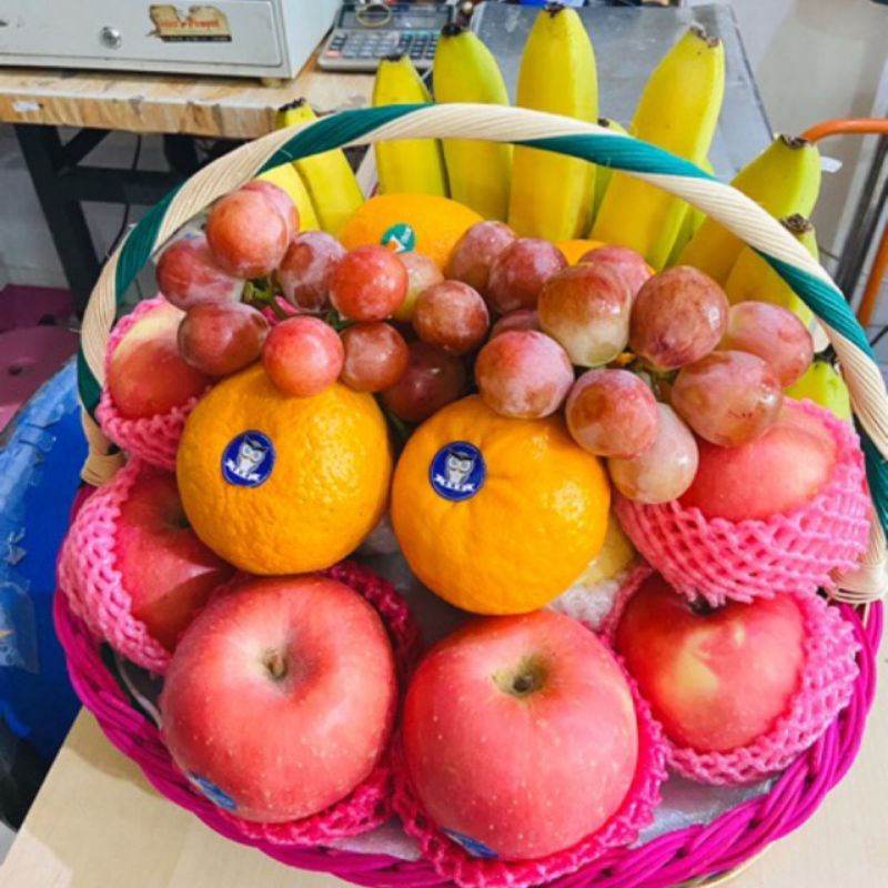 

Area Medan// MoMo Parcel Buah// Parcel Cantik dan Mewah// 350.000