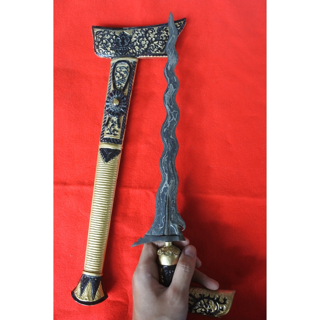 Keris sengkelat warangka bugis wfn8028