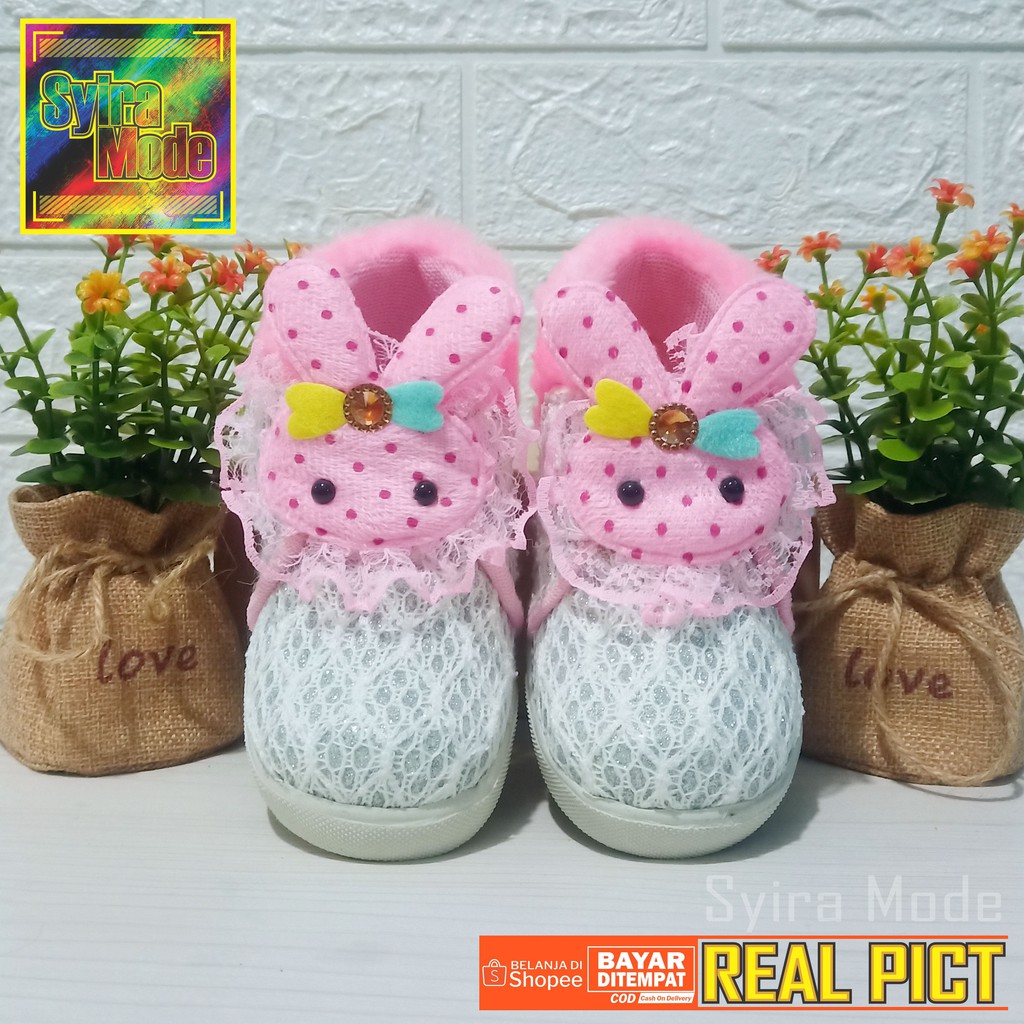 Sepatu Anak Perempuan / Sepatu Anak Usia 1 - 3 Tahun / Sepatu Boot Brokat Boneka Kelinci