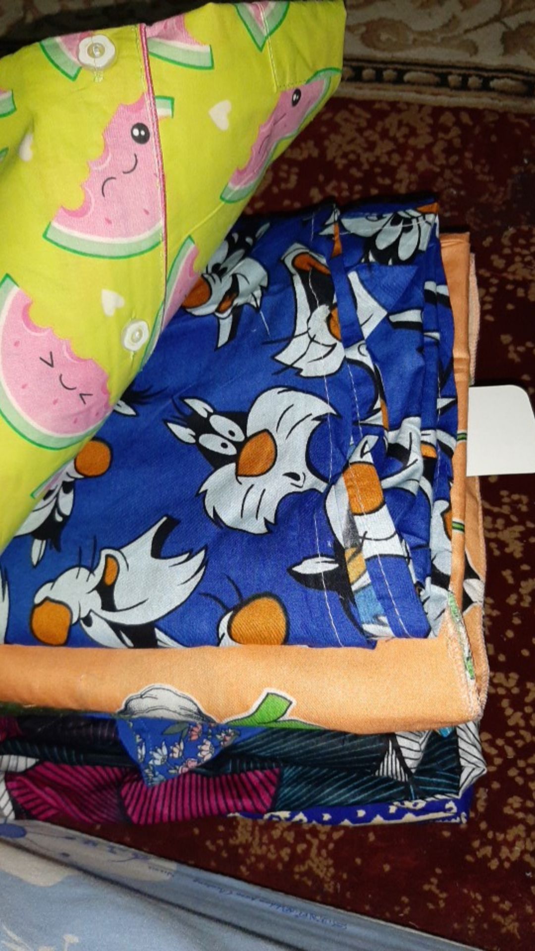 Setelan Celana Pendek Batik Wanita