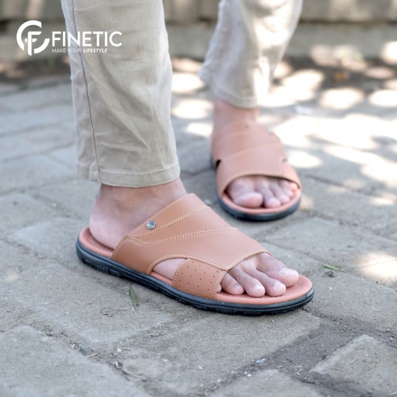 Beli 1 GRATIS 1 Sandal kulit pria finetic Z 05 sendal slop Slide Original