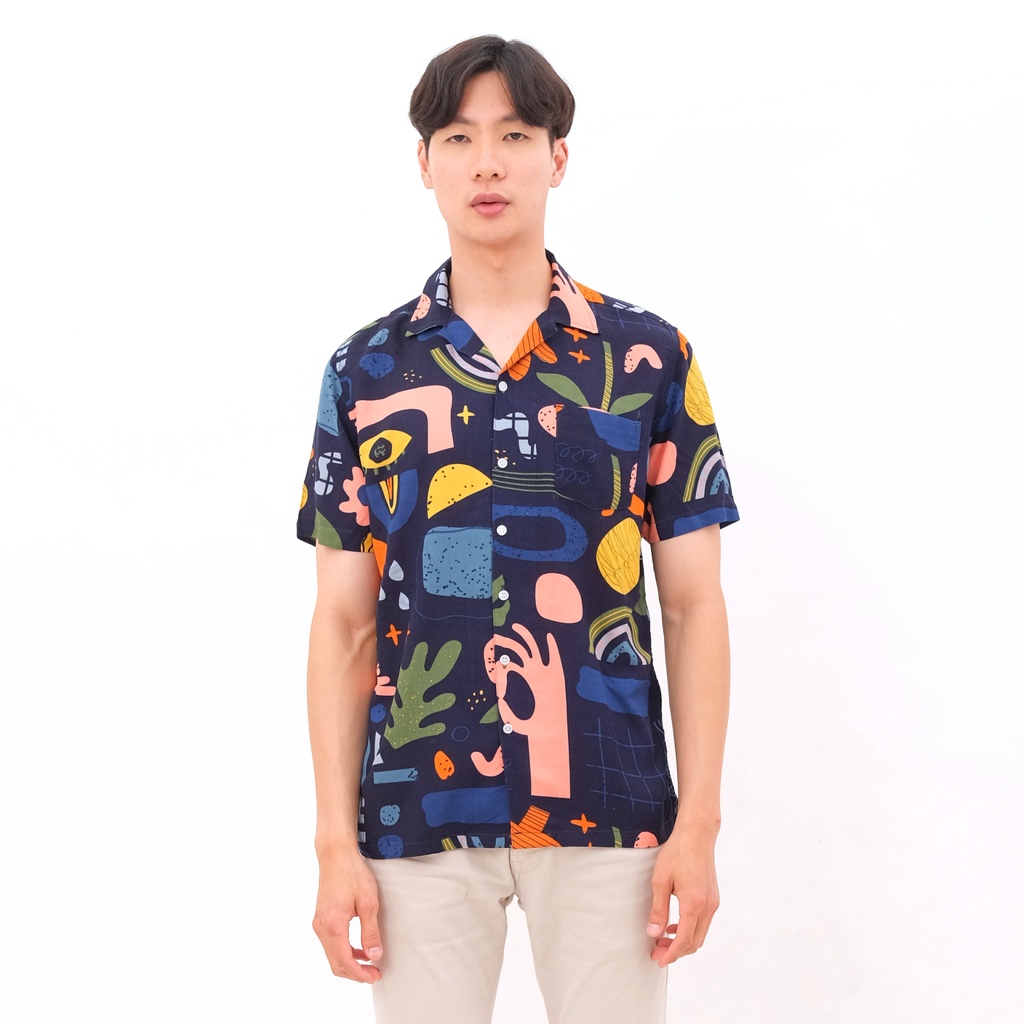 SANVANINA Kemeja Hawaiian Slimfit Printing Malibu Navy Black | Short V Malibu