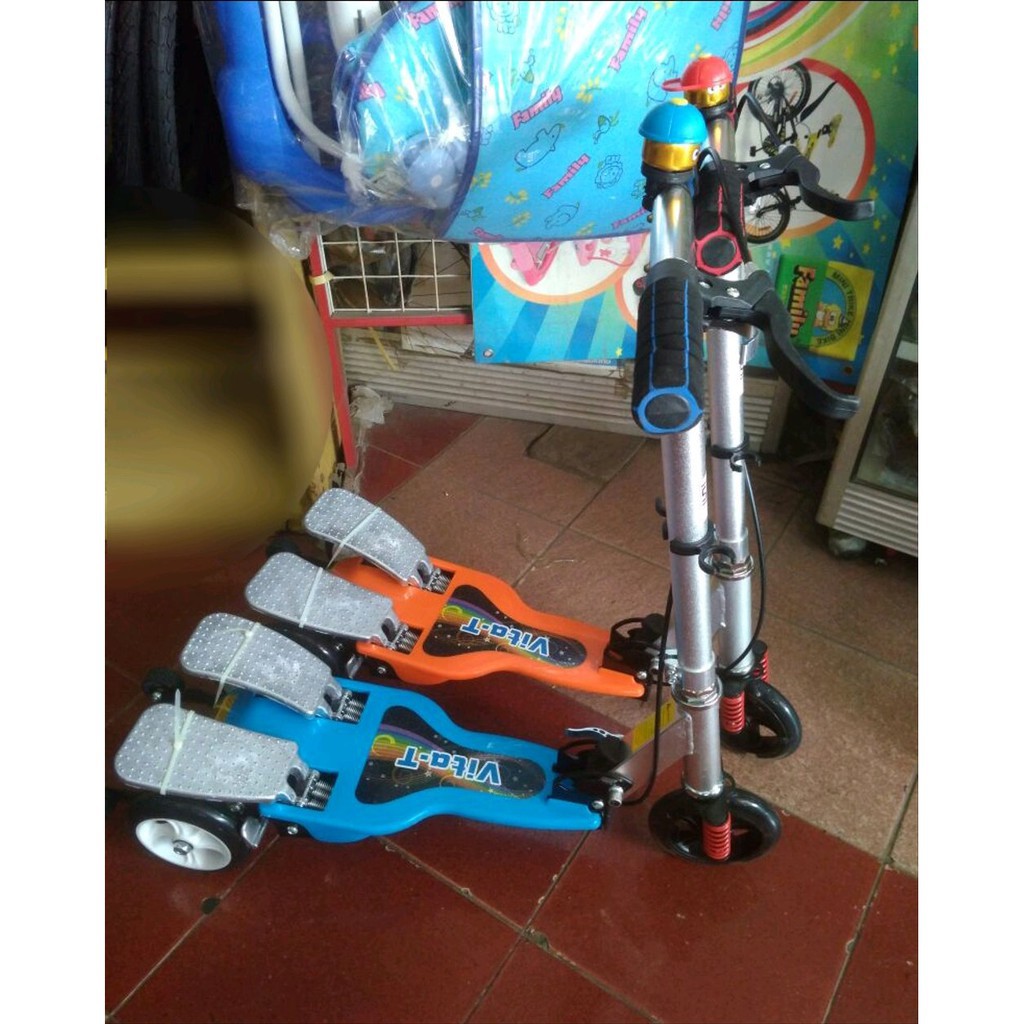 Mainan Anak Skuter Otoped Dual Pedal Injakan Besi