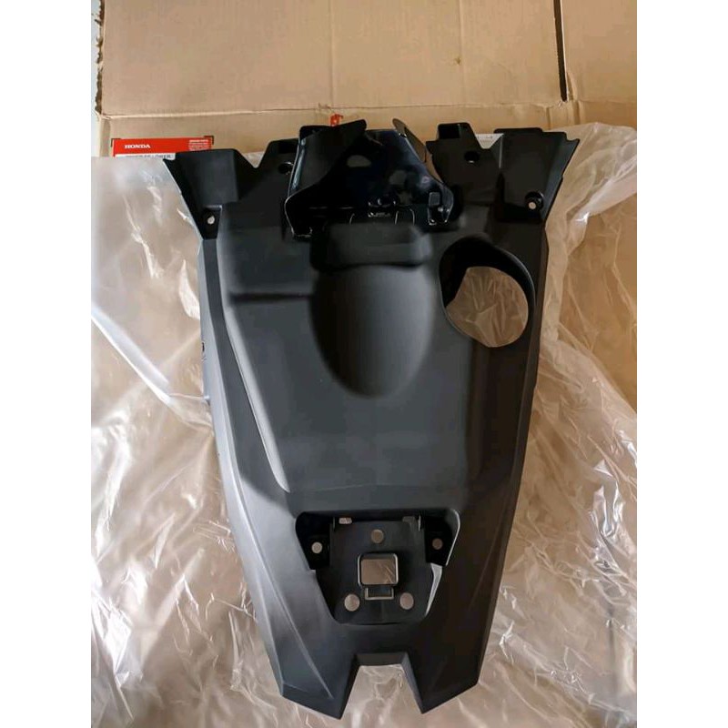 FENDER B REAR Spakbor belakang spakbor bagian Bawah kolong vario 125 150 New 2019 2020 K59J
