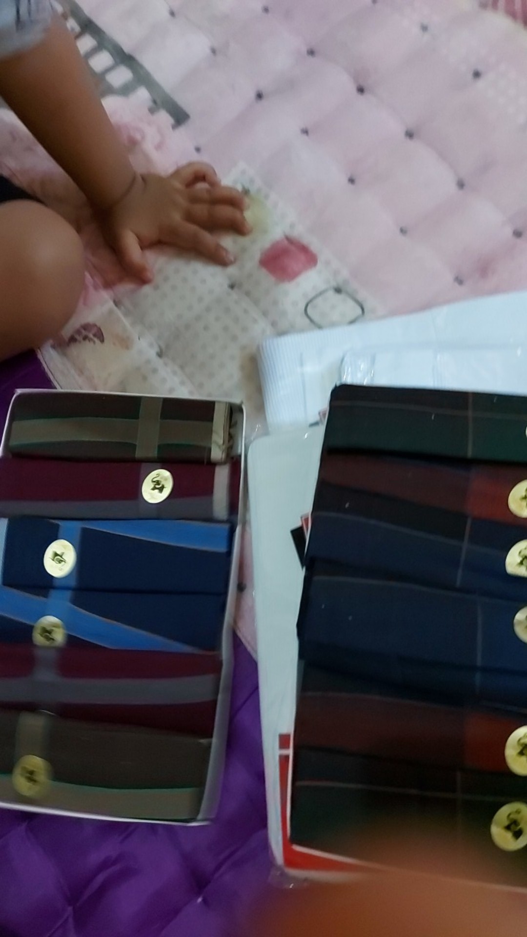 Sapu Tangan Gajah Warna Tua