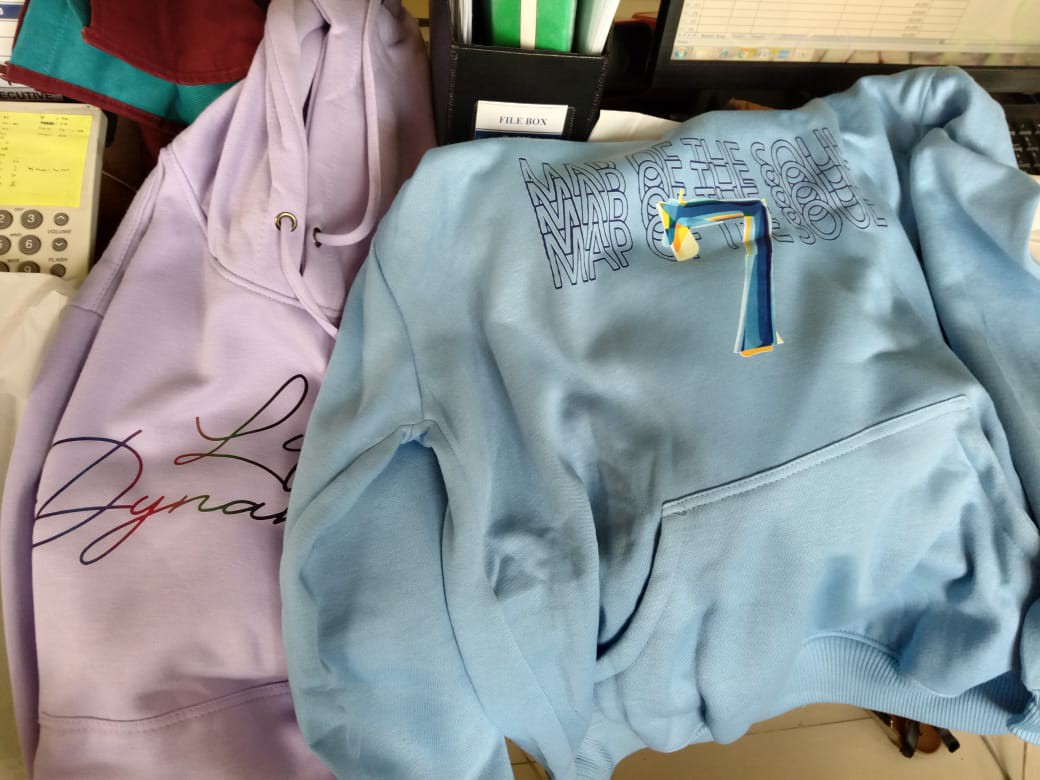 (ready) Hoodie Dynamite Ungu Muda (baca Desk!)