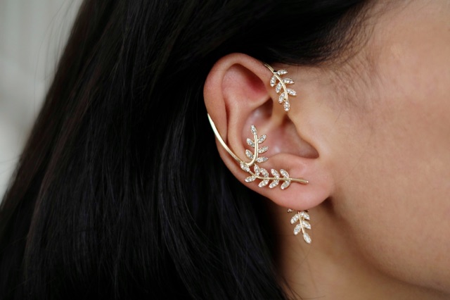 Palme earring with cuff (per 1 pc)