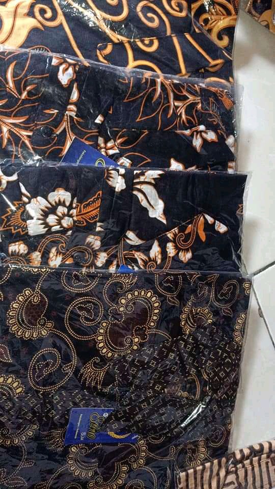 Kemeja Batik Pria Lengan Panjang Size M L Xl Xxl Bswart