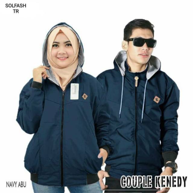 SATU PAKET ISI 2 / Jaket Couple ! Jaket Bolak Balik Pria Dan Wanita Jaket BB DC / Jaket Parasut