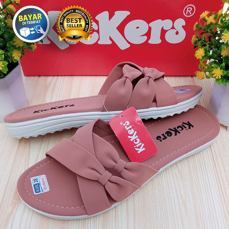 PROMO 4.4 MEGA SALE !! SANDAL WANITA DEWASA SLOP KICKERS SALEM EMPUK NYAMAN DIPAKAI / SANDAL REMAJA SLOP PITA  KICKERS / SAKIPO