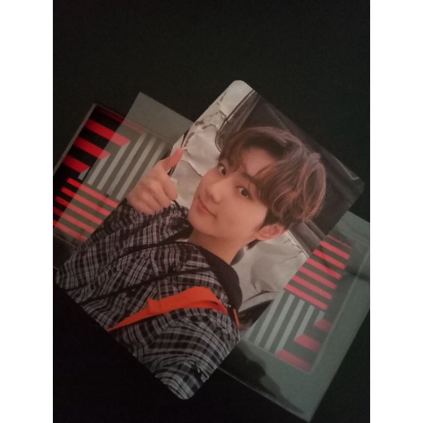 Photocard jungwon enhypen down selca,baca deskripsi