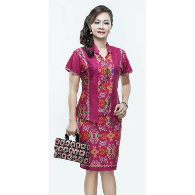 Rok and blus batik 455 . Setelan batik
