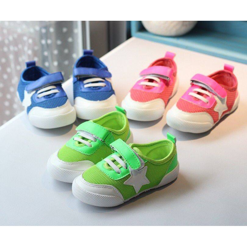 SEPATU ANAK SNEAKER WALKER NO 11