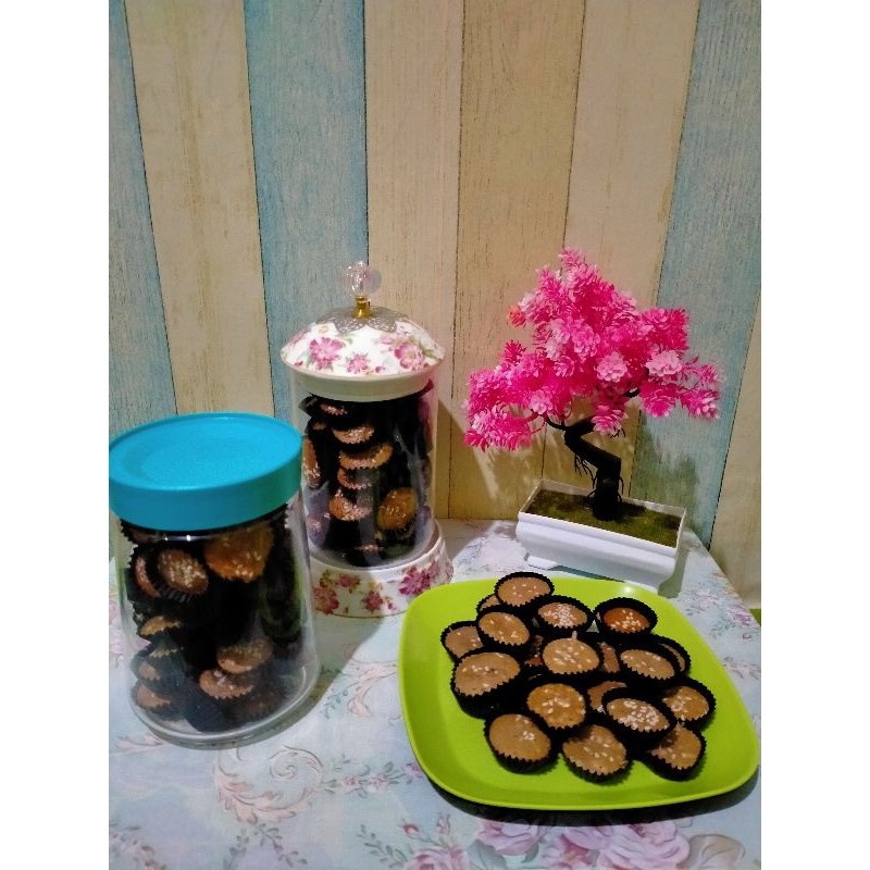 

Kue Kering Berkah Kue Brownis Kering / Brownis Panggang