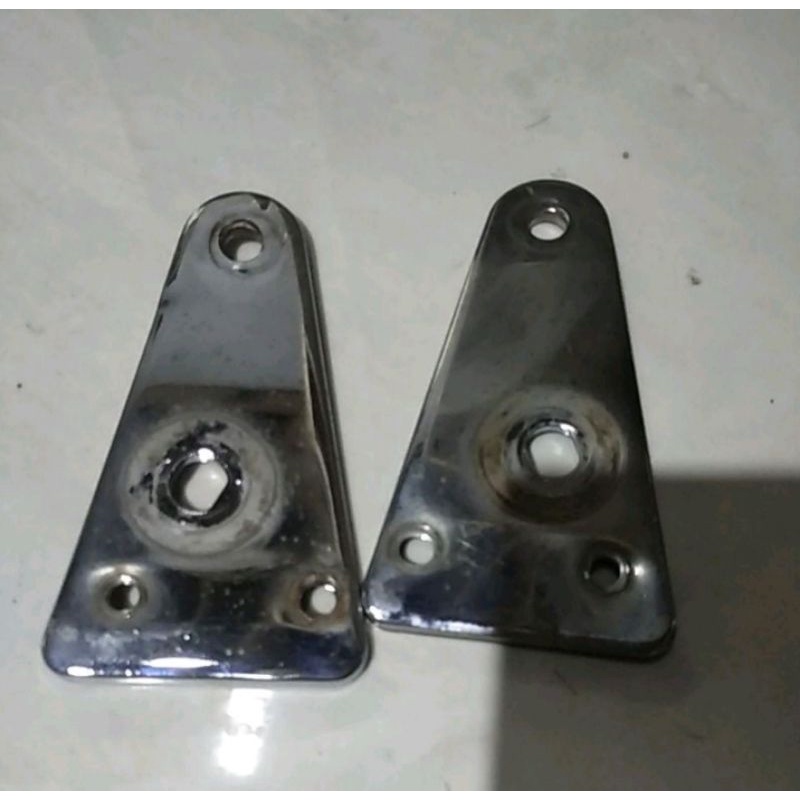 kupingan lampu megapro