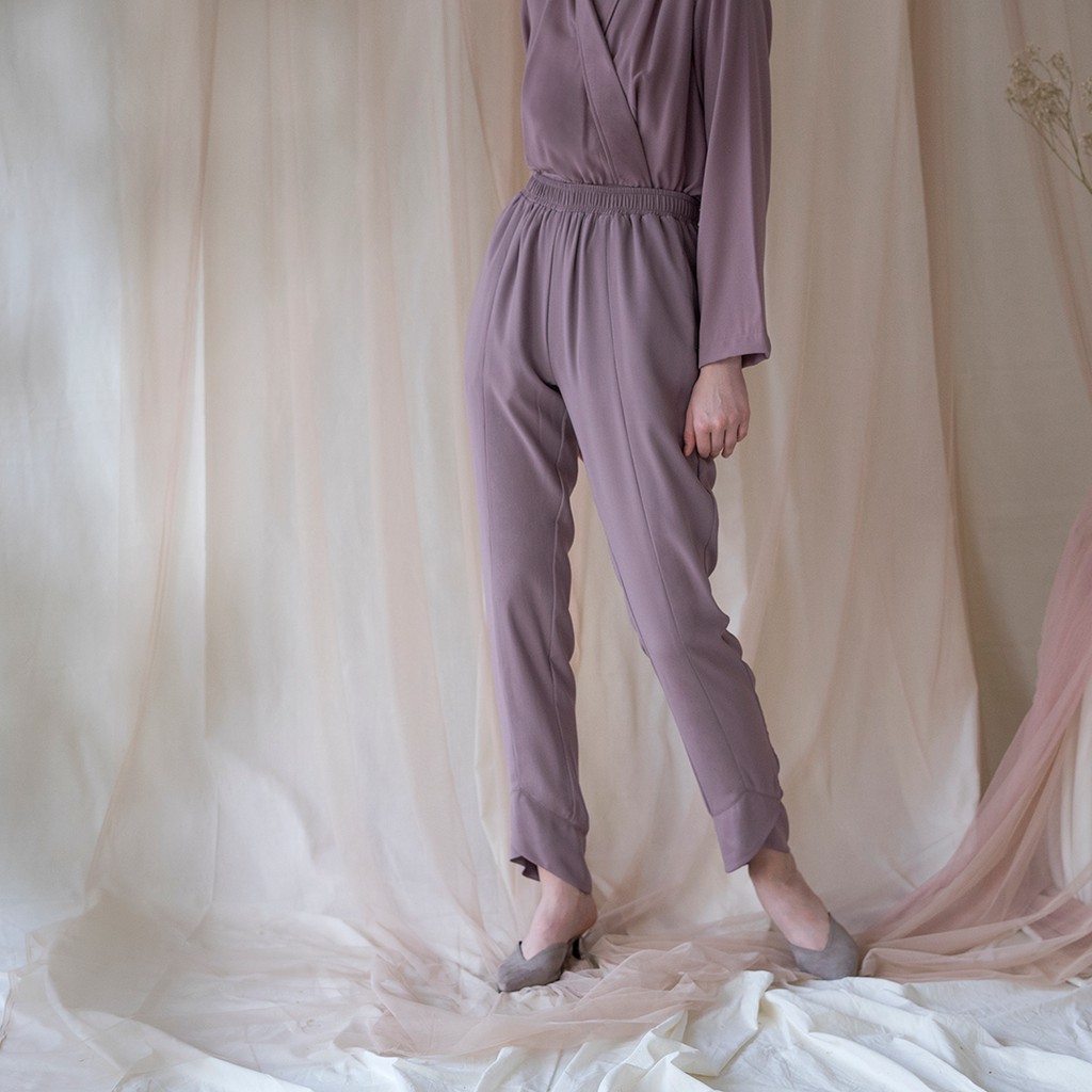 

Aska Label - Lilac Grey