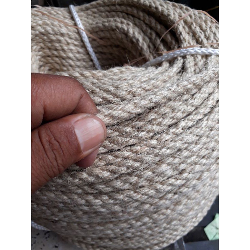 

Tambang tampar tali rope manila sisal 6 mili ( per meter)