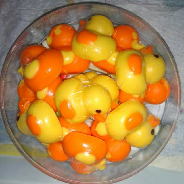 

Coklat praline karaktet bebek