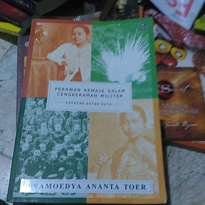 Novel perawan remaja dalam cengkeraman militer