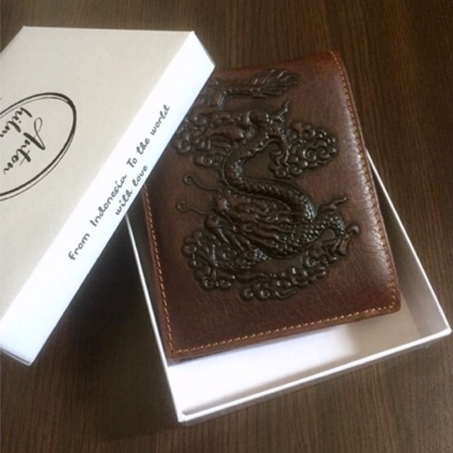 DOMPET KULIT ASLI cetak HEWAN EXSOTIS dari anton hilmanto model lipat dua sederhana #dompet #dompetpria #dompetcowok #dompetbagus #dompetkeren