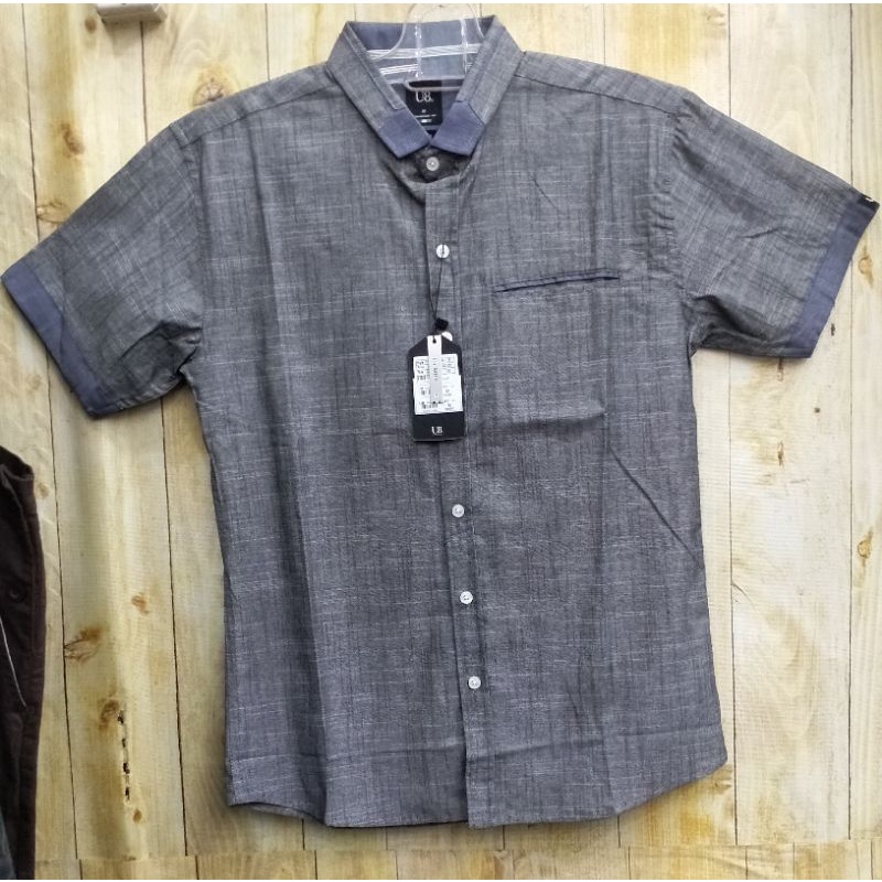 KEMEJA PENDEK PRIA U8 SLIM FIT