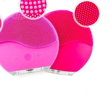 ♟ Alat Pembersih Wajah Elektrik Brush Silicon Facial Cleaner ☃