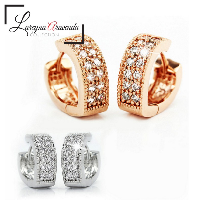 Anting Wanita Titanium Motif V Kristal Crystal Tabur AT075