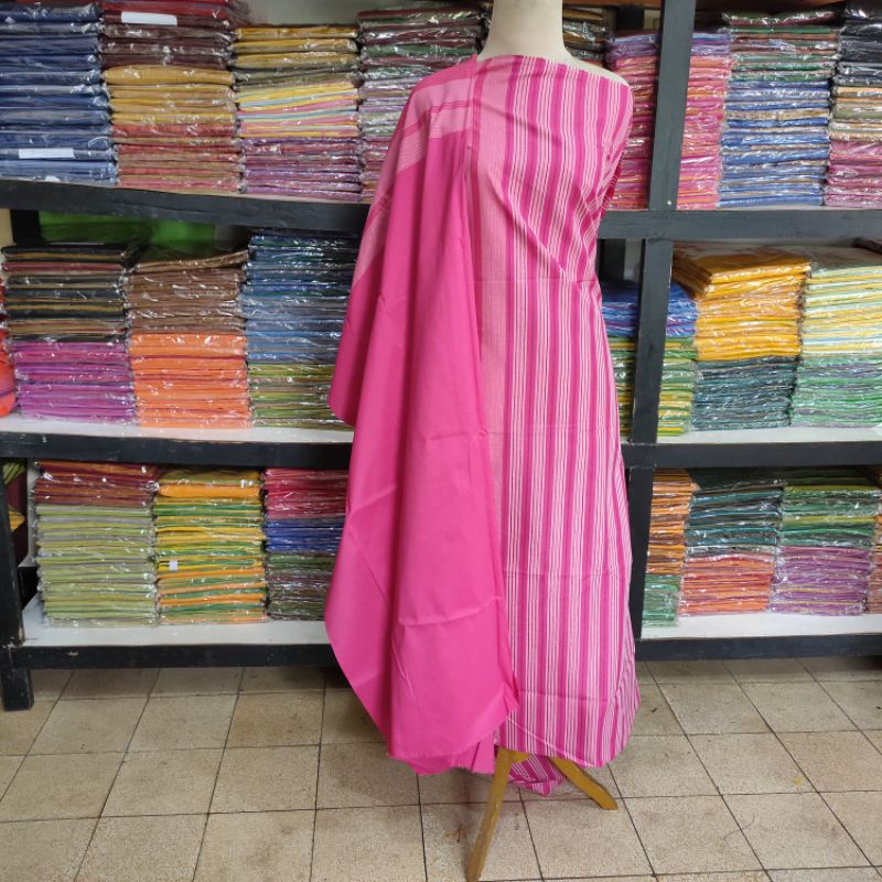 Tenun lurik khas jembatan merah silungkang