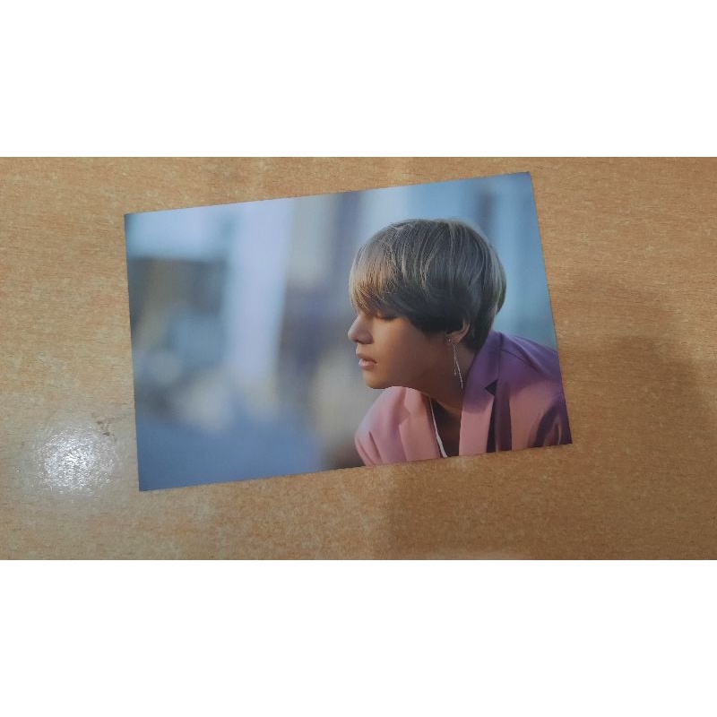 

taehyung postcard dicon 2018