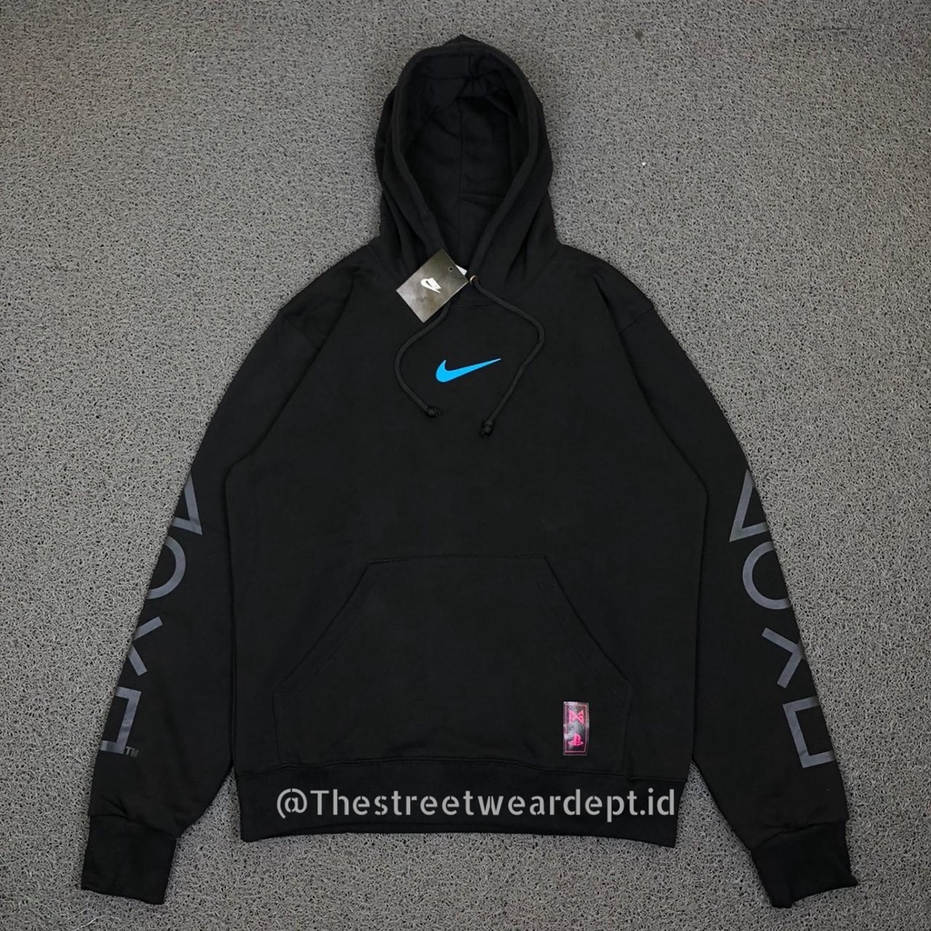 Hoodie Nike x Playstation Button Sleeve Black