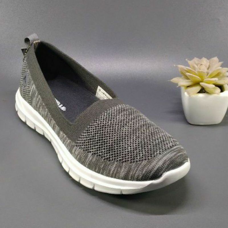 sneaker airwalk kyree wanita slip on