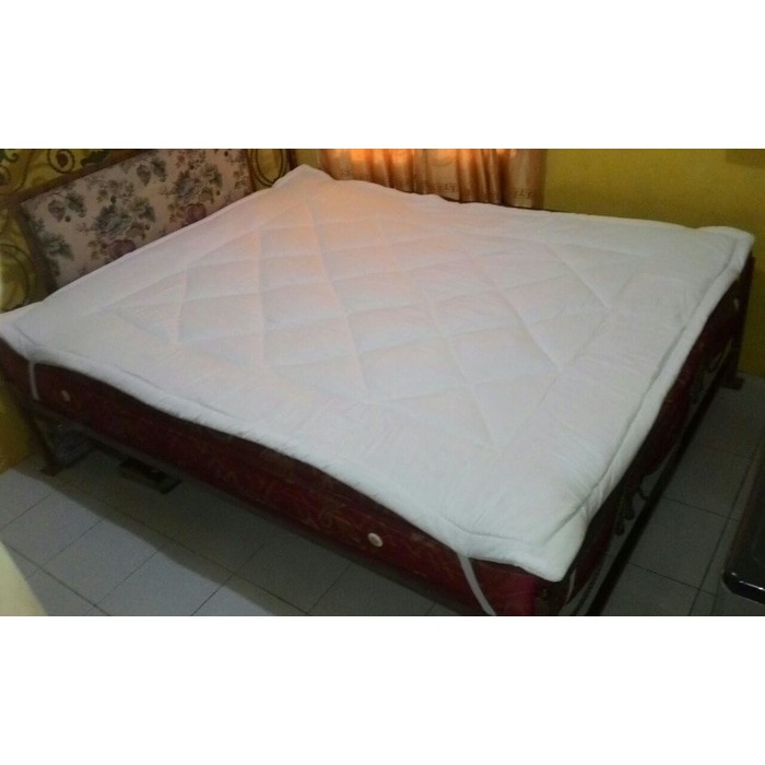 Matras Cover Pelindung Spring Bed King/Queen