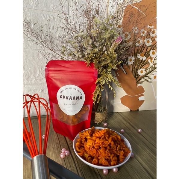 

Makaroni Spiral pedas by kavaana snack/Makaroni safety package penuhh