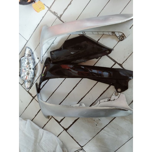 cover sayap depan Supra x 100//Sayap Luar Supra x 100