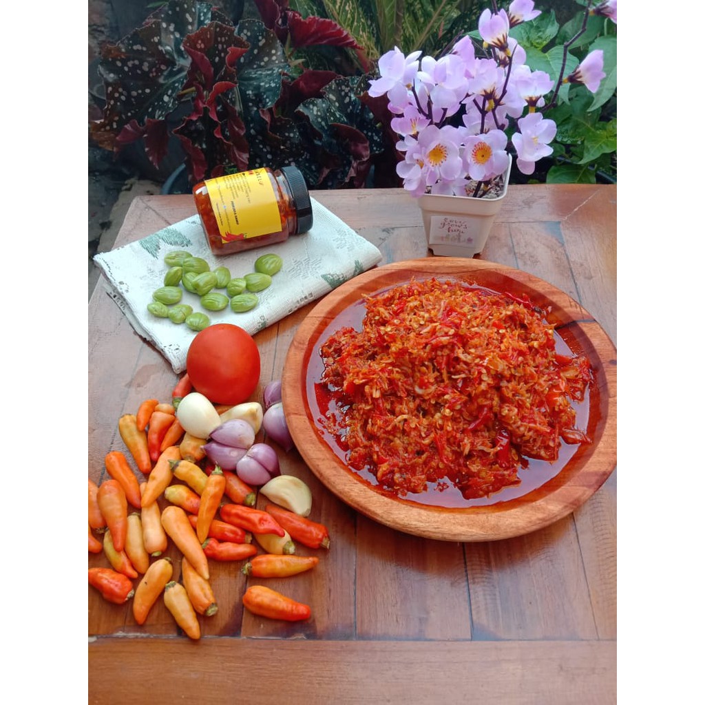 

Nyambel Yuk Bu Ayem- Sambel Teri HAHH Pedass Enak/ DIBUAT DI HARI PEMESANAN/