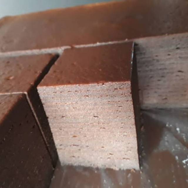 

Silegit Belacan 20x20