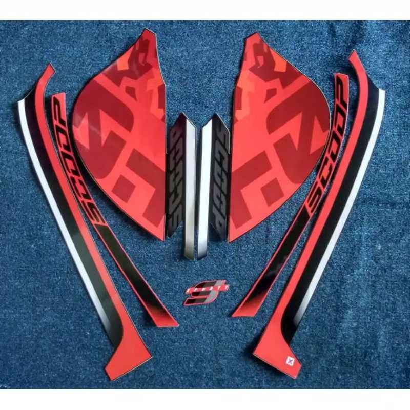 Striping sticker lis body honda scoopy fi sporty thn 2020 2021 hitam merah
